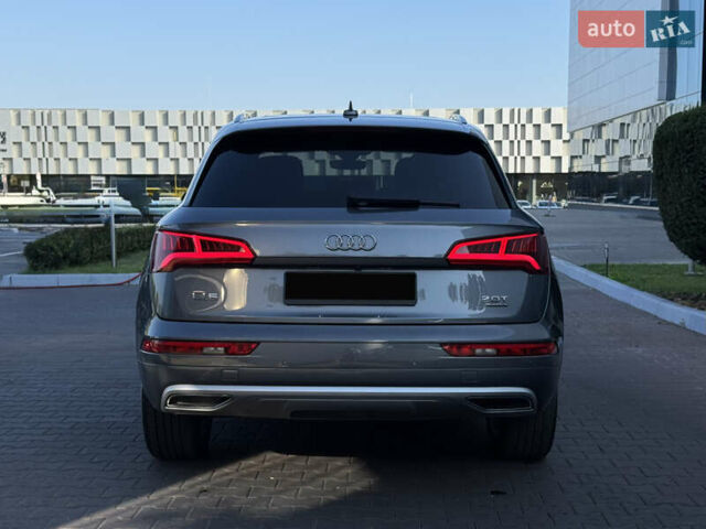 Сірий Ауді Ку 5, об'ємом двигуна 1.98 л та пробігом 124 тис. км за 26500 $, фото 4 на Automoto.ua