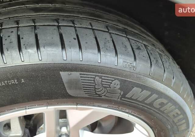 Серый Ауди Ку 5, объемом двигателя 2 л и пробегом 113 тыс. км за 25500 $, фото 14 на Automoto.ua