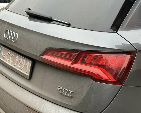 Серый Ауди Ку 5, объемом двигателя 1.98 л и пробегом 139 тыс. км за 24900 $, фото 11 на Automoto.ua