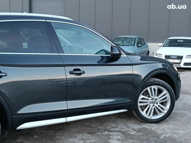 Серый Ауди Ку 5, объемом двигателя 2 л и пробегом 99 тыс. км за 25290 $, фото 18 на Automoto.ua