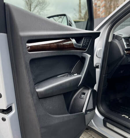 Серый Ауди Ку 5, объемом двигателя 1.98 л и пробегом 84 тыс. км за 29500 $, фото 34 на Automoto.ua