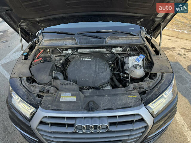 Сірий Ауді Ку 5, об'ємом двигуна 1.98 л та пробігом 94 тис. км за 27000 $, фото 8 на Automoto.ua