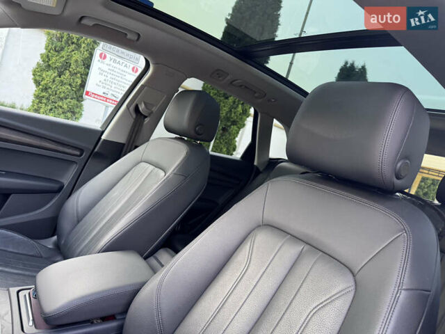 Сірий Ауді Ку 5, об'ємом двигуна 1.98 л та пробігом 47 тис. км за 33500 $, фото 8 на Automoto.ua