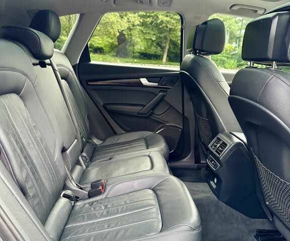 Сірий Ауді Ку 5, об'ємом двигуна 2 л та пробігом 113 тис. км за 19500 $, фото 15 на Automoto.ua