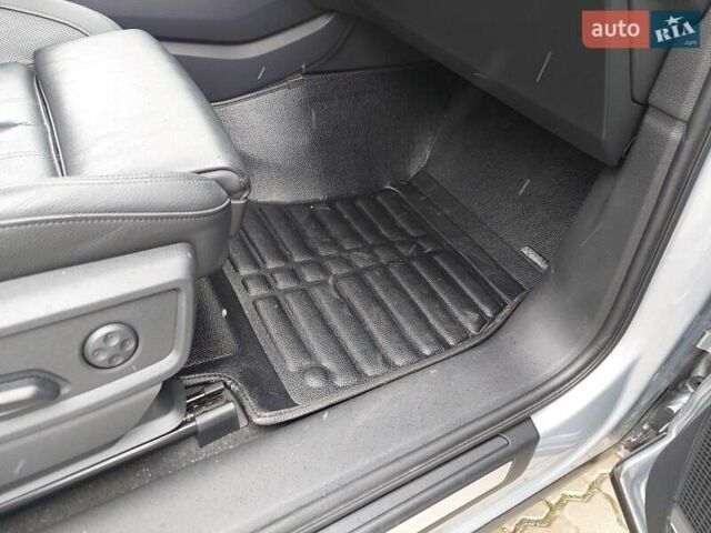 Сірий Ауді Ку 5, об'ємом двигуна 1.98 л та пробігом 122 тис. км за 23800 $, фото 32 на Automoto.ua