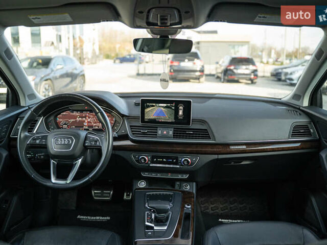 Серый Ауди Ку 5, объемом двигателя 1.98 л и пробегом 127 тыс. км за 27500 $, фото 21 на Automoto.ua