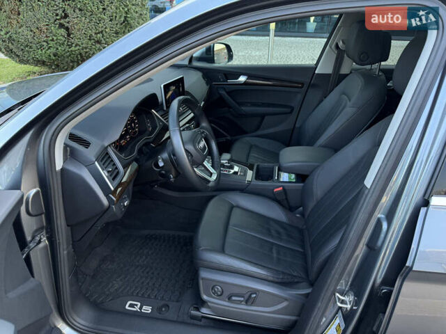 Сірий Ауді Ку 5, об'ємом двигуна 1.98 л та пробігом 124 тис. км за 26500 $, фото 6 на Automoto.ua