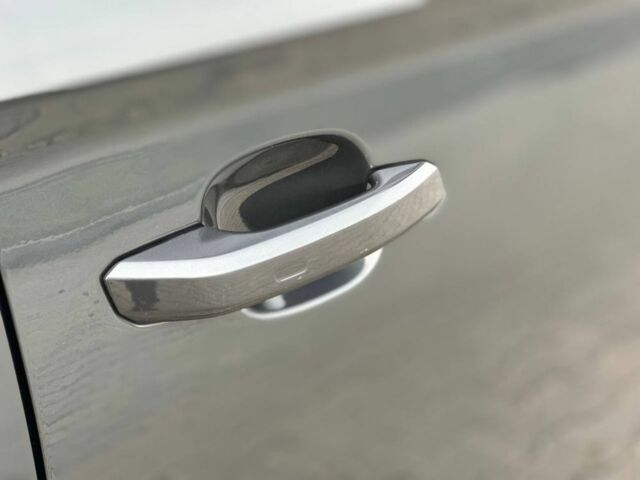 Серый Ауди Ку 5, объемом двигателя 2 л и пробегом 223 тыс. км за 21000 $, фото 7 на Automoto.ua