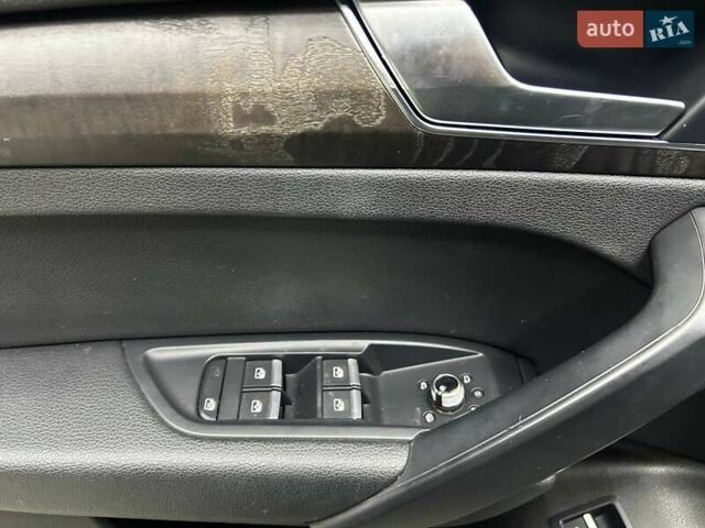 Сірий Ауді Ку 5, об'ємом двигуна 1.98 л та пробігом 129 тис. км за 27700 $, фото 6 на Automoto.ua