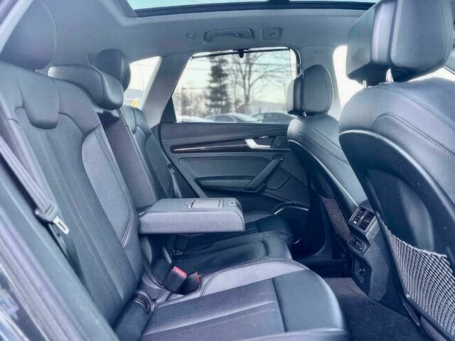 Серый Ауди Ку 5, объемом двигателя 2 л и пробегом 30 тыс. км за 5650 $, фото 9 на Automoto.ua