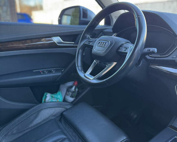 Серый Ауди Ку 5, объемом двигателя 1.98 л и пробегом 206 тыс. км за 23800 $, фото 32 на Automoto.ua