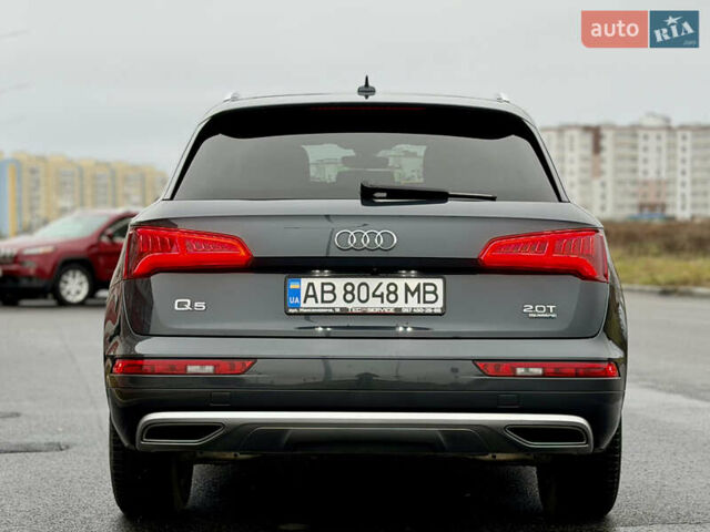 Сірий Ауді Ку 5, об'ємом двигуна 2 л та пробігом 136 тис. км за 24999 $, фото 3 на Automoto.ua