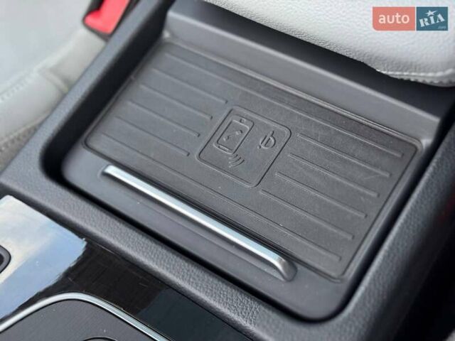 Сірий Ауді Ку 5, об'ємом двигуна 3 л та пробігом 174 тис. км за 40800 $, фото 25 на Automoto.ua