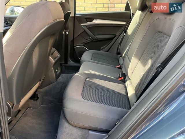 Сірий Ауді Ку 5, об'ємом двигуна 1.97 л та пробігом 169 тис. км за 27500 $, фото 17 на Automoto.ua