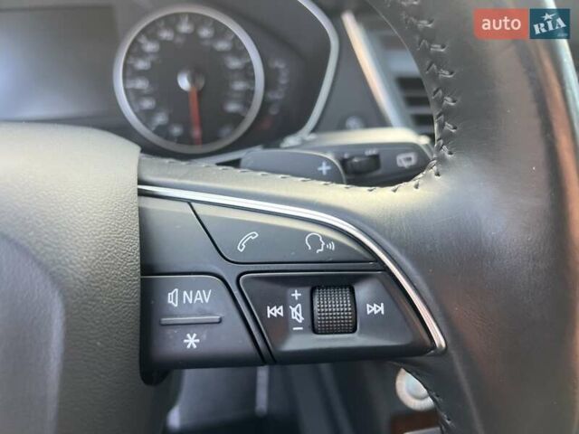 Серый Ауди Ку 5, объемом двигателя 2 л и пробегом 250 тыс. км за 18900 $, фото 27 на Automoto.ua