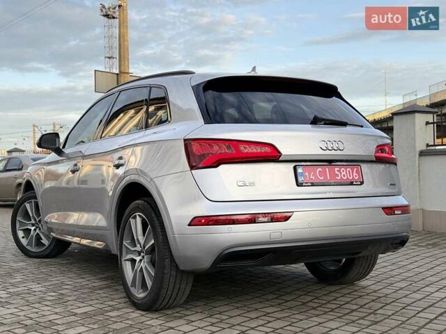 Сірий Ауді Ку 5, об'ємом двигуна 1.98 л та пробігом 129 тис. км за 25000 $, фото 5 на Automoto.ua