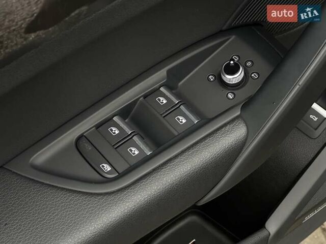 Сірий Ауді Ку 5, об'ємом двигуна 1.98 л та пробігом 179 тис. км за 26900 $, фото 32 на Automoto.ua