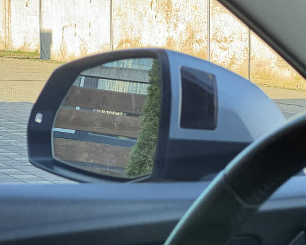 Серый Ауди Ку 5, объемом двигателя 1.98 л и пробегом 206 тыс. км за 23800 $, фото 11 на Automoto.ua