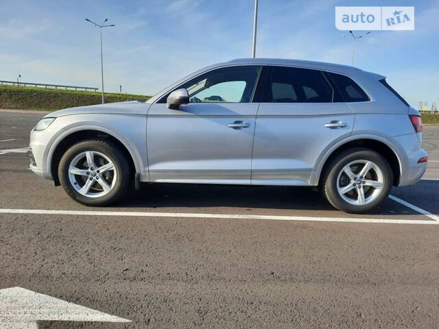 Серый Ауди Ку 5, объемом двигателя 2 л и пробегом 140 тыс. км за 30800 $, фото 2 на Automoto.ua