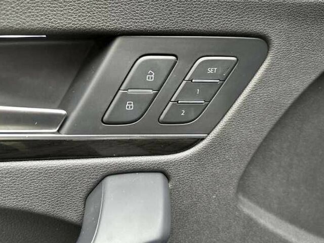 Сірий Ауді Ку 5, об'ємом двигуна 2 л та пробігом 80 тис. км за 19400 $, фото 7 на Automoto.ua