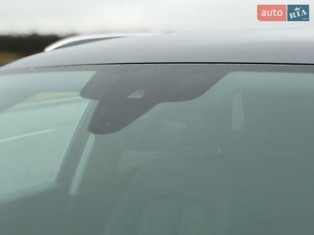 Сірий Ауді Ку 5, об'ємом двигуна 2 л та пробігом 136 тис. км за 24999 $, фото 27 на Automoto.ua