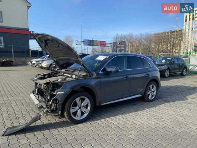 Серый Ауди Ку 5, объемом двигателя 1.98 л и пробегом 157 тыс. км за 14900 $, фото 14 на Automoto.ua