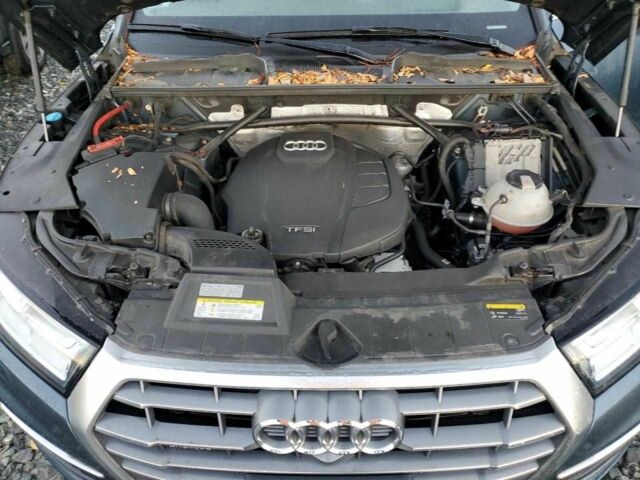 Серый Ауди Ку 5, объемом двигателя 2 л и пробегом 68 тыс. км за 8000 $, фото 12 на Automoto.ua