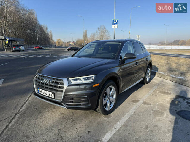 Сірий Ауді Ку 5, об'ємом двигуна 1.98 л та пробігом 94 тис. км за 27000 $, фото 2 на Automoto.ua
