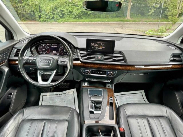 Ауди Ку 5 2018 в Одессе на Automoto.ua Серый Ауди Ку 5, объемом двигателя 2 л и пробегом 44 тыс. км за 8200 $, фото 10 на Automoto.ua