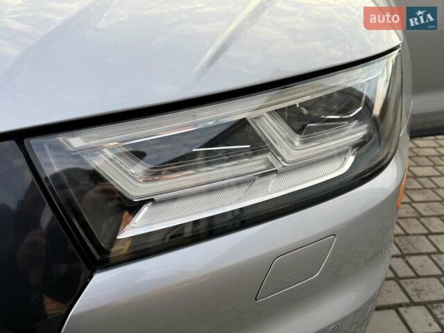 Сірий Ауді Ку 5, об'ємом двигуна 1.98 л та пробігом 129 тис. км за 25000 $, фото 35 на Automoto.ua