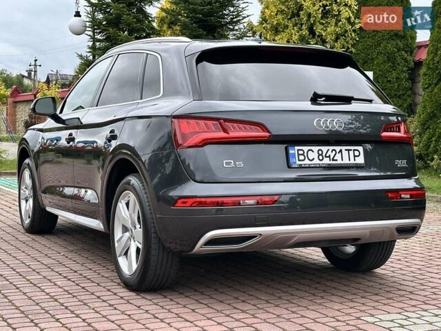 Сірий Ауді Ку 5, об'ємом двигуна 1.98 л та пробігом 72 тис. км за 29900 $, фото 5 на Automoto.ua