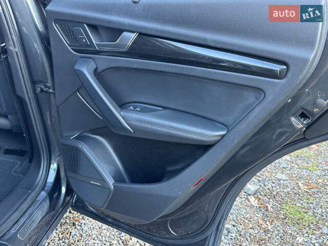 Сірий Ауді Ку 5, об'ємом двигуна 1.98 л та пробігом 185 тис. км за 24500 $, фото 54 на Automoto.ua