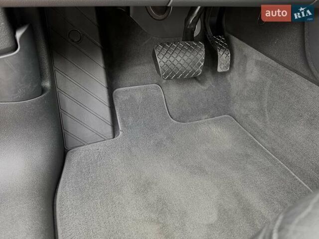 Сірий Ауді Ку 5, об'ємом двигуна 1.98 л та пробігом 72 тис. км за 29900 $, фото 32 на Automoto.ua