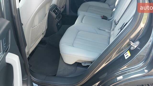 Сірий Ауді Ку 5, об'ємом двигуна 1.98 л та пробігом 125 тис. км за 26923 $, фото 10 на Automoto.ua