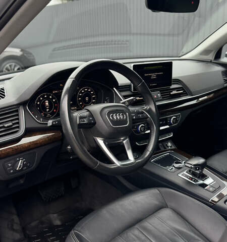 Сірий Ауді Ку 5, об'ємом двигуна 1.99 л та пробігом 84 тис. км за 31000 $, фото 14 на Automoto.ua