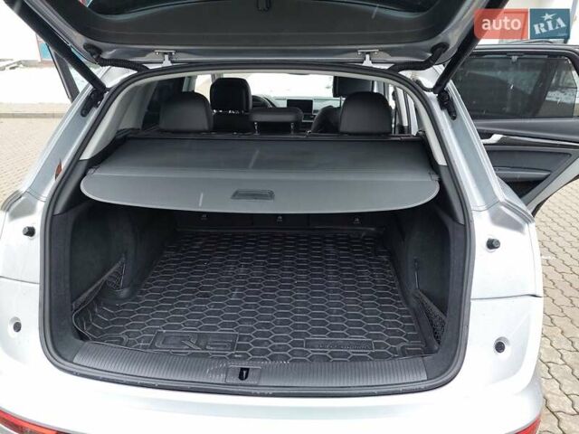 Сірий Ауді Ку 5, об'ємом двигуна 1.98 л та пробігом 122 тис. км за 23800 $, фото 16 на Automoto.ua