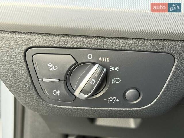 Сірий Ауді Ку 5, об'ємом двигуна 1.98 л та пробігом 129 тис. км за 25000 $, фото 34 на Automoto.ua