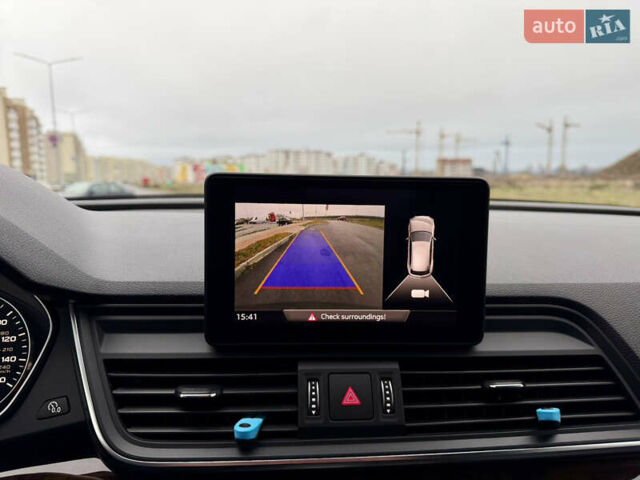 Сірий Ауді Ку 5, об'ємом двигуна 2 л та пробігом 136 тис. км за 24999 $, фото 61 на Automoto.ua