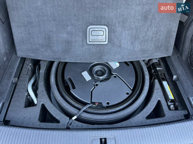 Серый Ауди Ку 5, объемом двигателя 1.98 л и пробегом 206 тыс. км за 23800 $, фото 36 на Automoto.ua