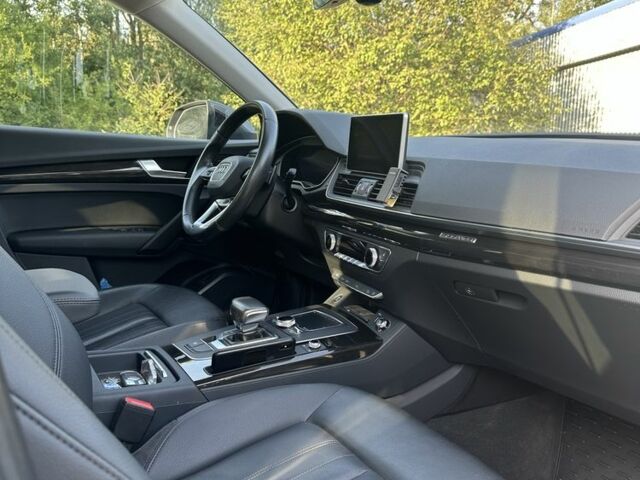 Серый Ауди Ку 5, объемом двигателя 2 л и пробегом 95 тыс. км за 26000 $, фото 4 на Automoto.ua