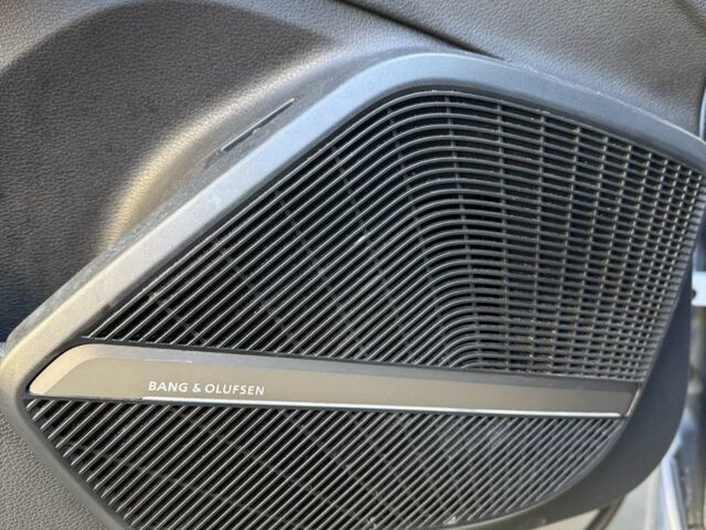 Серый Ауди Ку 5, объемом двигателя 2 л и пробегом 148 тыс. км за 20550 $, фото 11 на Automoto.ua