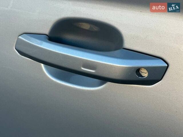 Серый Ауди Ку 5, объемом двигателя 1.98 л и пробегом 140 тыс. км за 21500 $, фото 3 на Automoto.ua