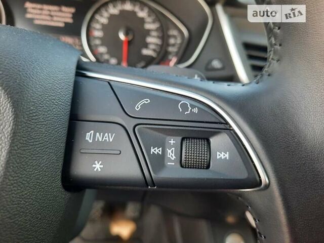 Серый Ауди Ку 5, объемом двигателя 2 л и пробегом 140 тыс. км за 30800 $, фото 12 на Automoto.ua