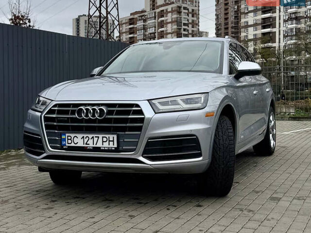 Сірий Ауді Ку 5, об'ємом двигуна 1.99 л та пробігом 84 тис. км за 31000 $, фото 29 на Automoto.ua