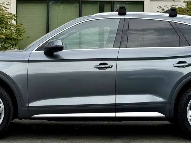 Сірий Ауді Ку 5, об'ємом двигуна 2 л та пробігом 80 тис. км за 14000 $, фото 3 на Automoto.ua