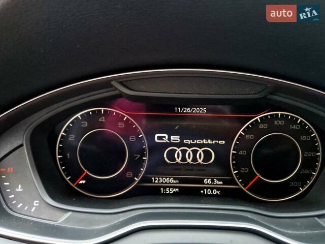 Серый Ауди Ку 5, объемом двигателя 2 л и пробегом 123 тыс. км за 26300 $, фото 13 на Automoto.ua