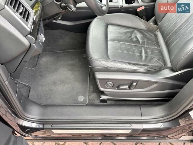 Сірий Ауді Ку 5, об'ємом двигуна 1.98 л та пробігом 72 тис. км за 29900 $, фото 30 на Automoto.ua