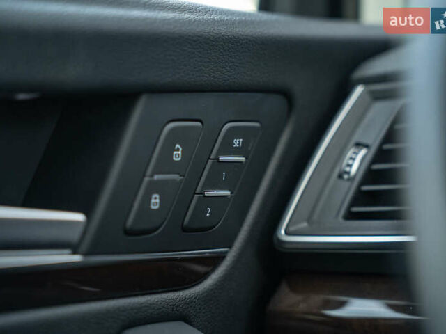 Серый Ауди Ку 5, объемом двигателя 1.98 л и пробегом 127 тыс. км за 27500 $, фото 17 на Automoto.ua