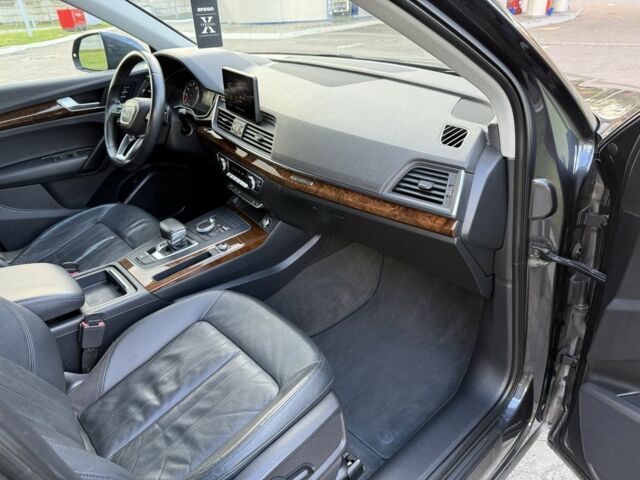 Сірий Ауді Ку 5, об'ємом двигуна 2 л та пробігом 220 тис. км за 21000 $, фото 12 на Automoto.ua