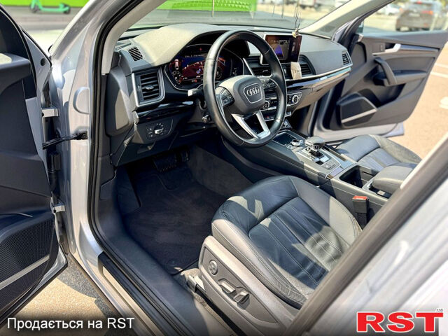 Сірий Ауді Ку 5, об'ємом двигуна 2 л та пробігом 168 тис. км за 26900 $, фото 4 на Automoto.ua